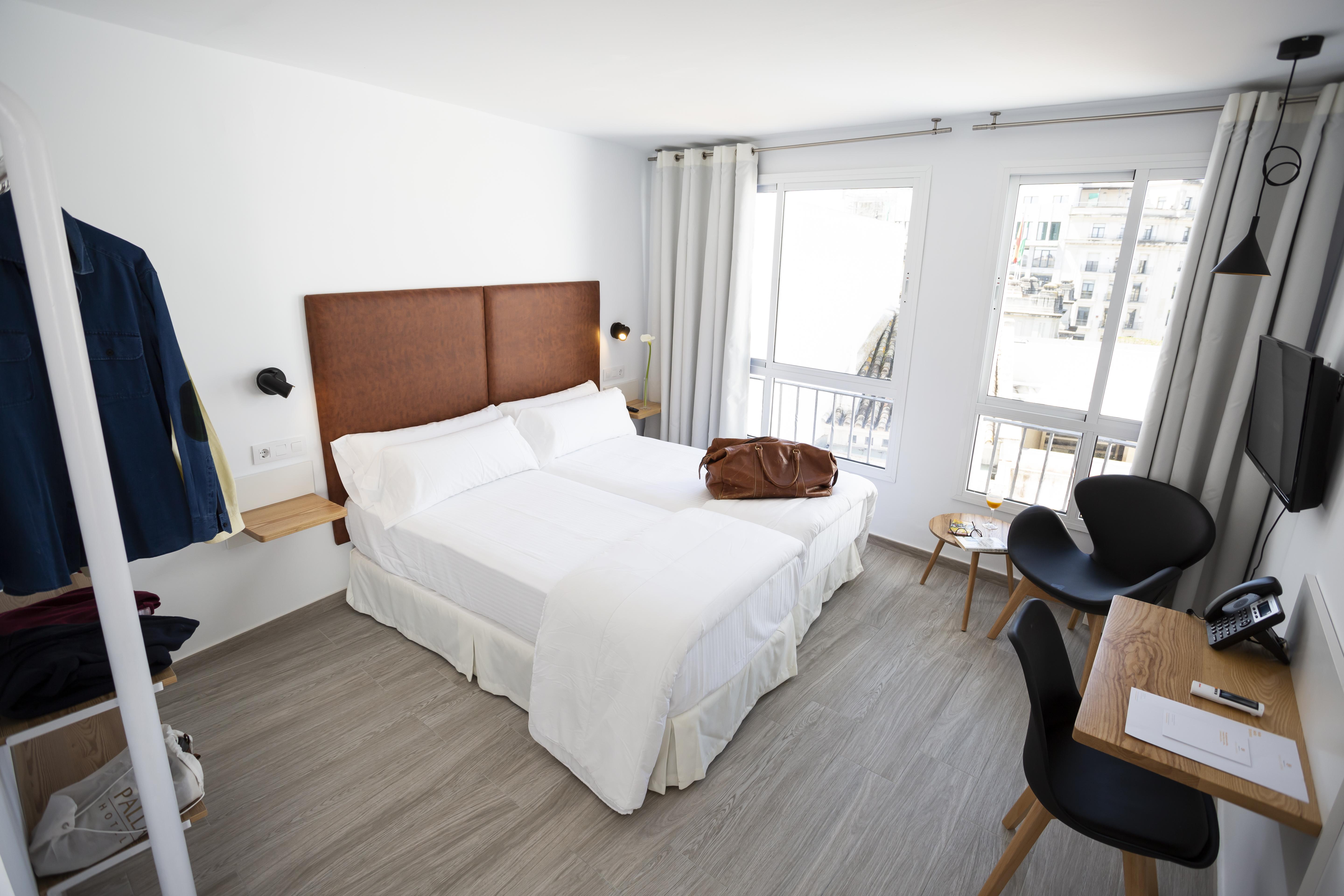 Basic Hotel Sevilla Catedral Экстерьер фото